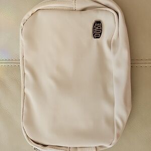 NWT Hey Dude Cream Belt Bag